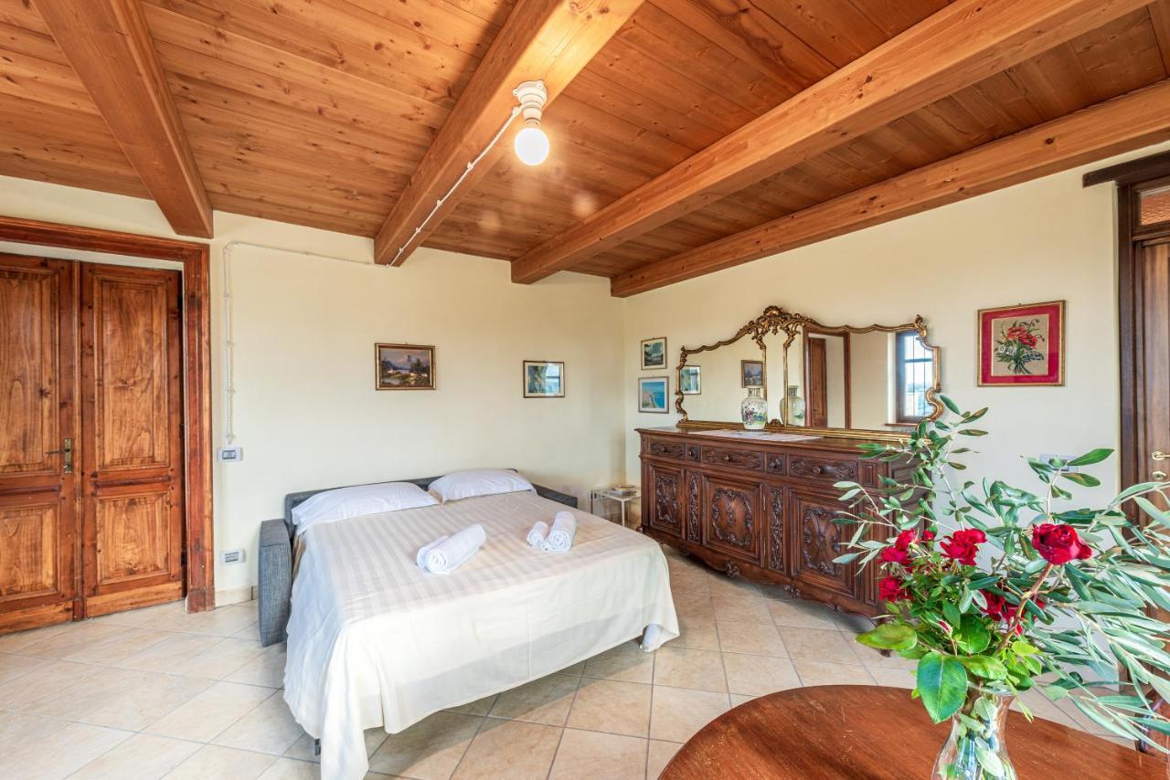 Villa Bricco Paglieri, Entire Villa Alba  Exteriér fotografie