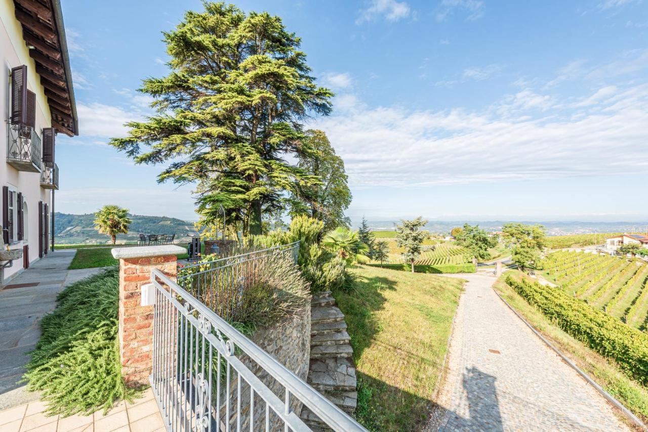 Villa Bricco Paglieri, Entire Villa Alba  Exteriér fotografie