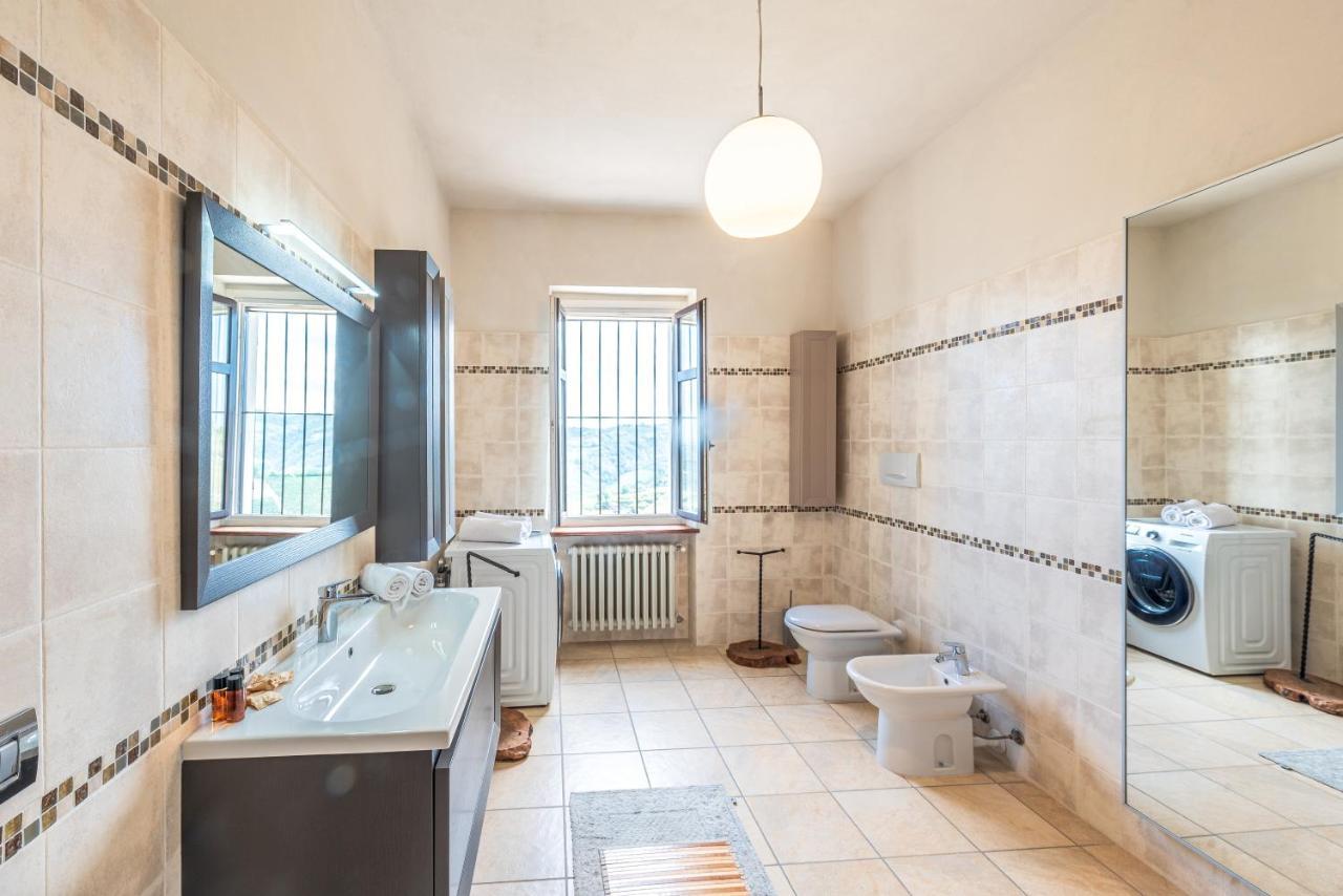 Villa Bricco Paglieri, Entire Villa Alba  Exteriér fotografie